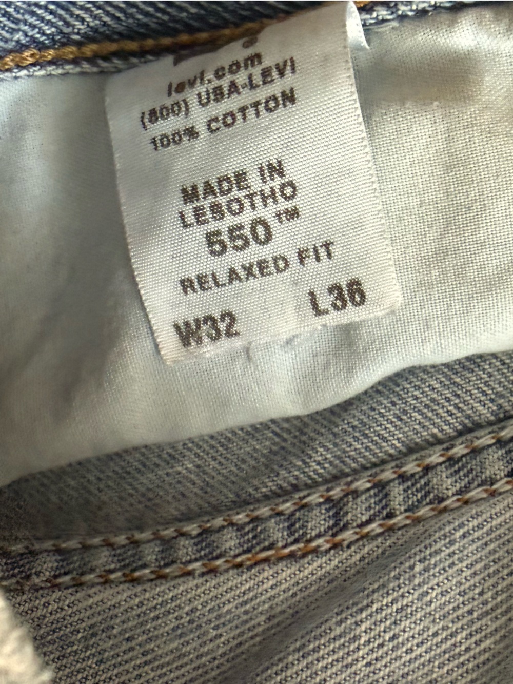 Levi's Light Blue Relaxed Denim Shorts - Picture 4 of 4